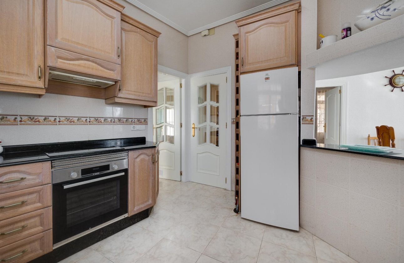 Reventa - Apartamento -
Torrevieja - Playa del Acequión