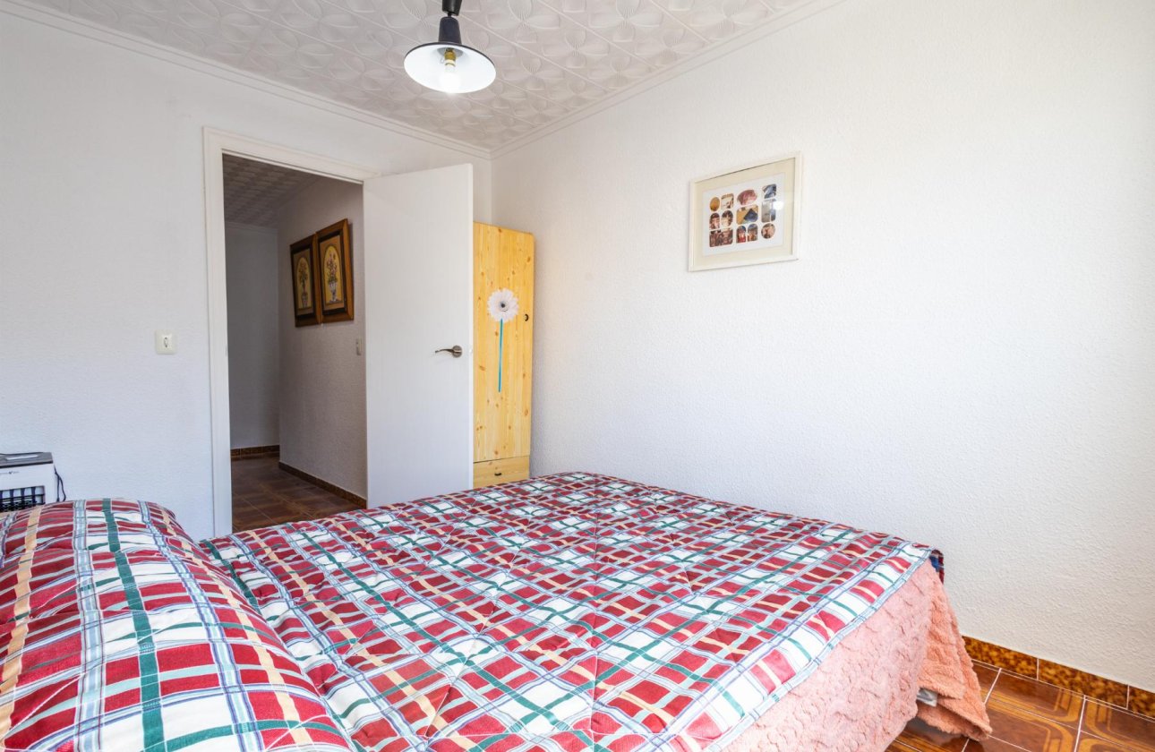 Reventa - Apartamento -
Torrevieja - Playa del Acequión