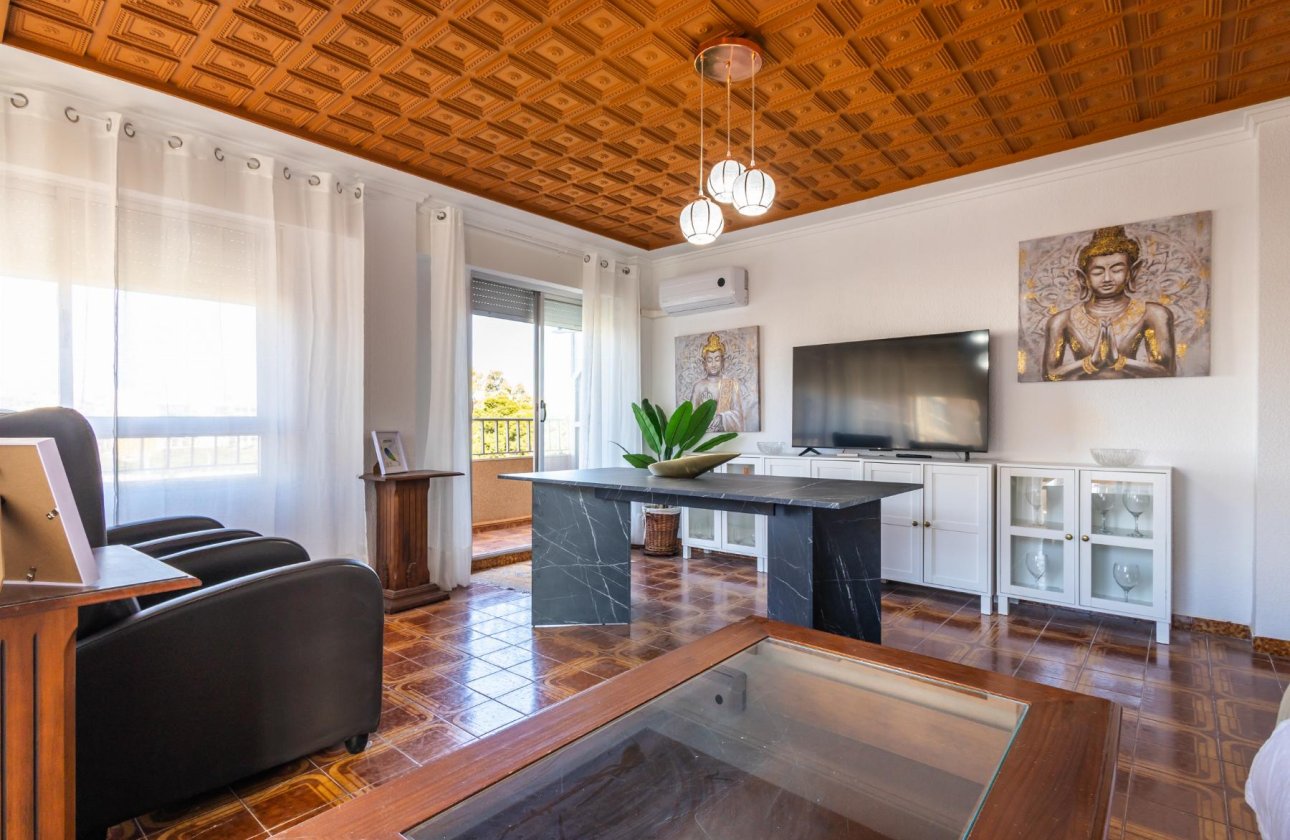 Reventa - Apartamento -
Torrevieja - Playa del Acequión