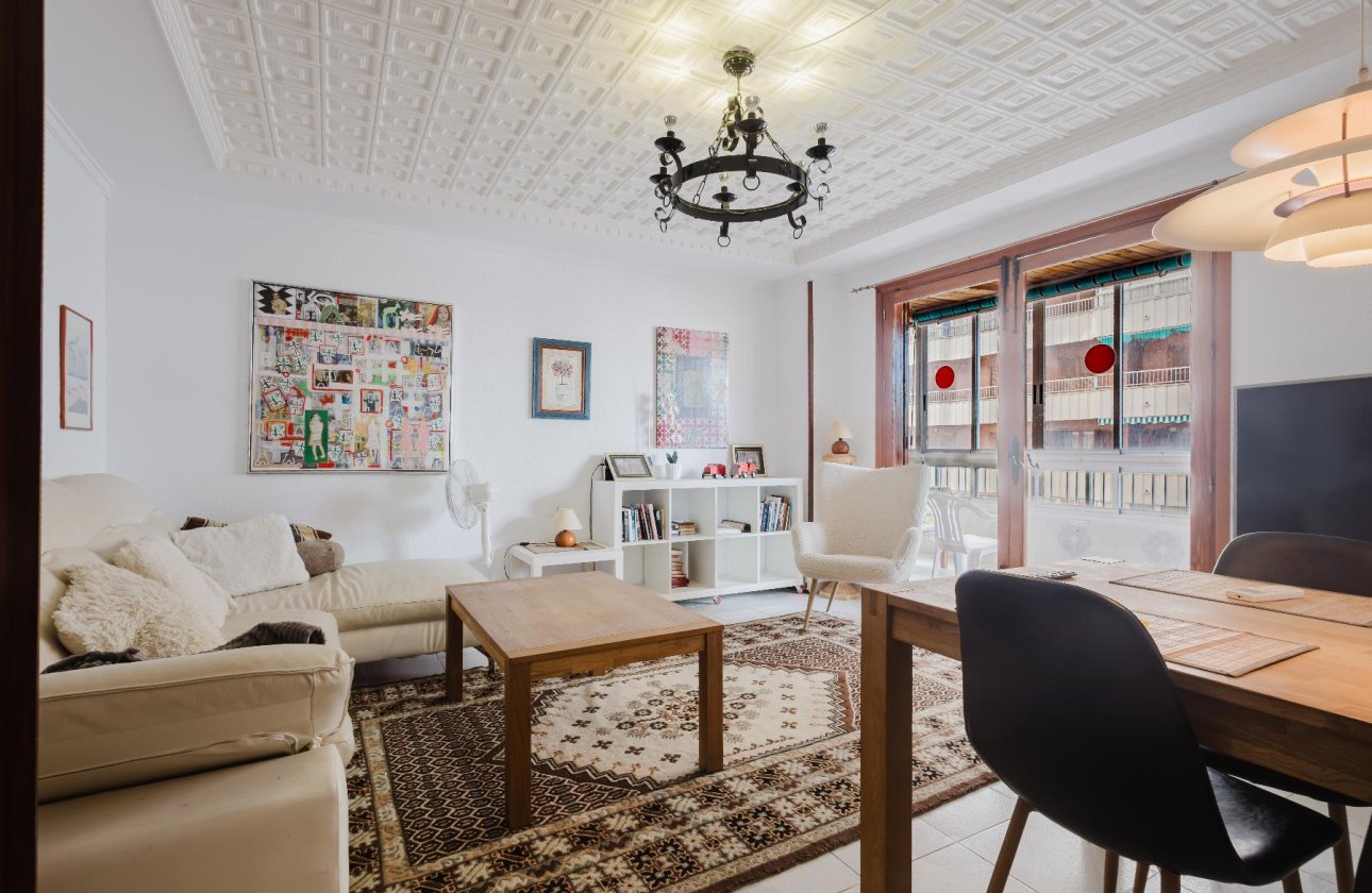 Reventa - Apartamento -
Torrevieja - Playa del Acequión