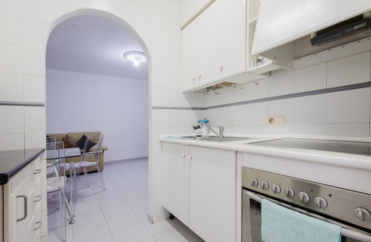 Reventa - Apartamento -
Torrevieja - Playa del Acequión