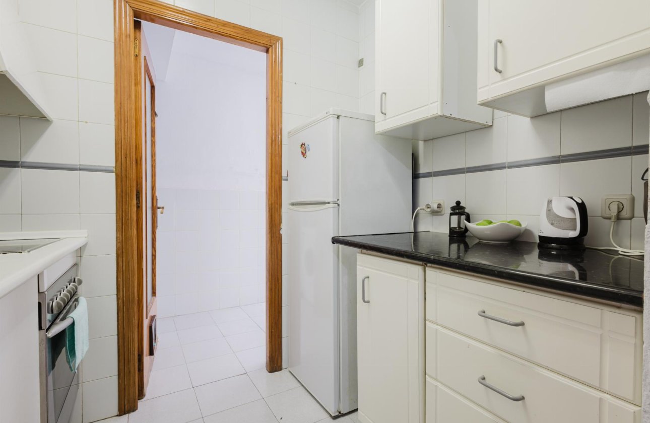 Reventa - Apartamento -
Torrevieja - Playa del Acequión