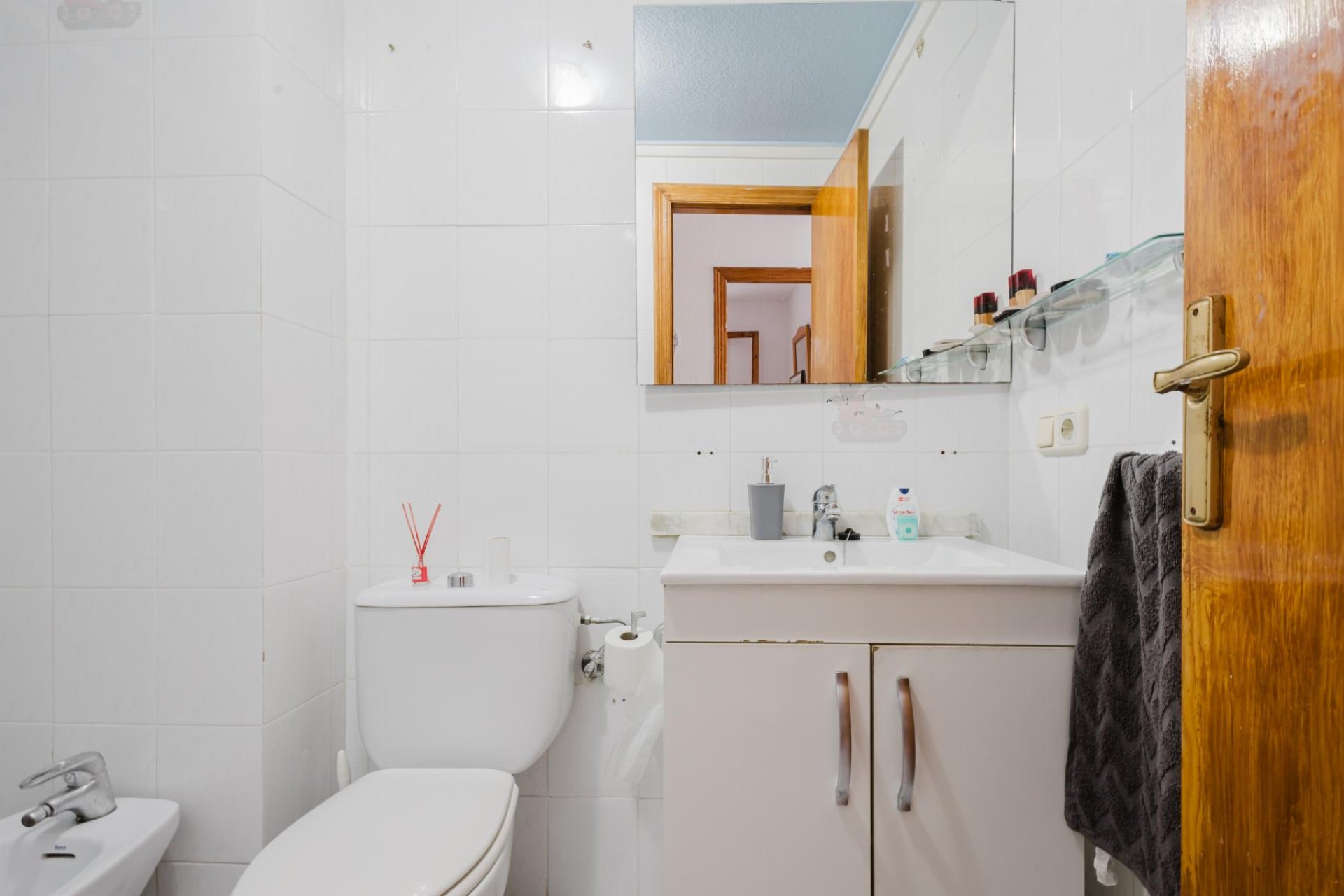 Reventa - Apartamento -
Torrevieja - Playa del Acequión