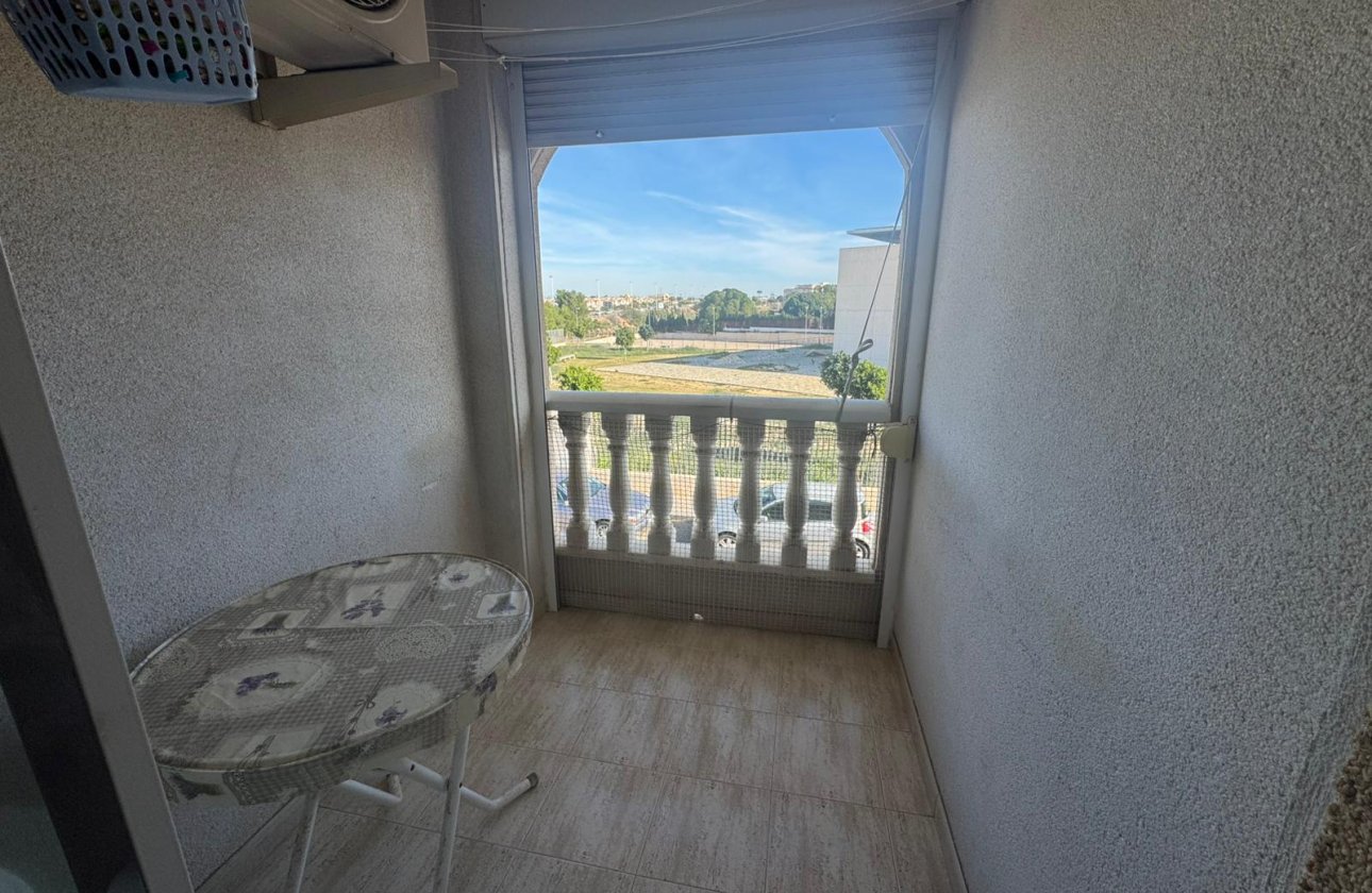 Reventa - Apartamento -
Torrevieja - Playa del Acequión