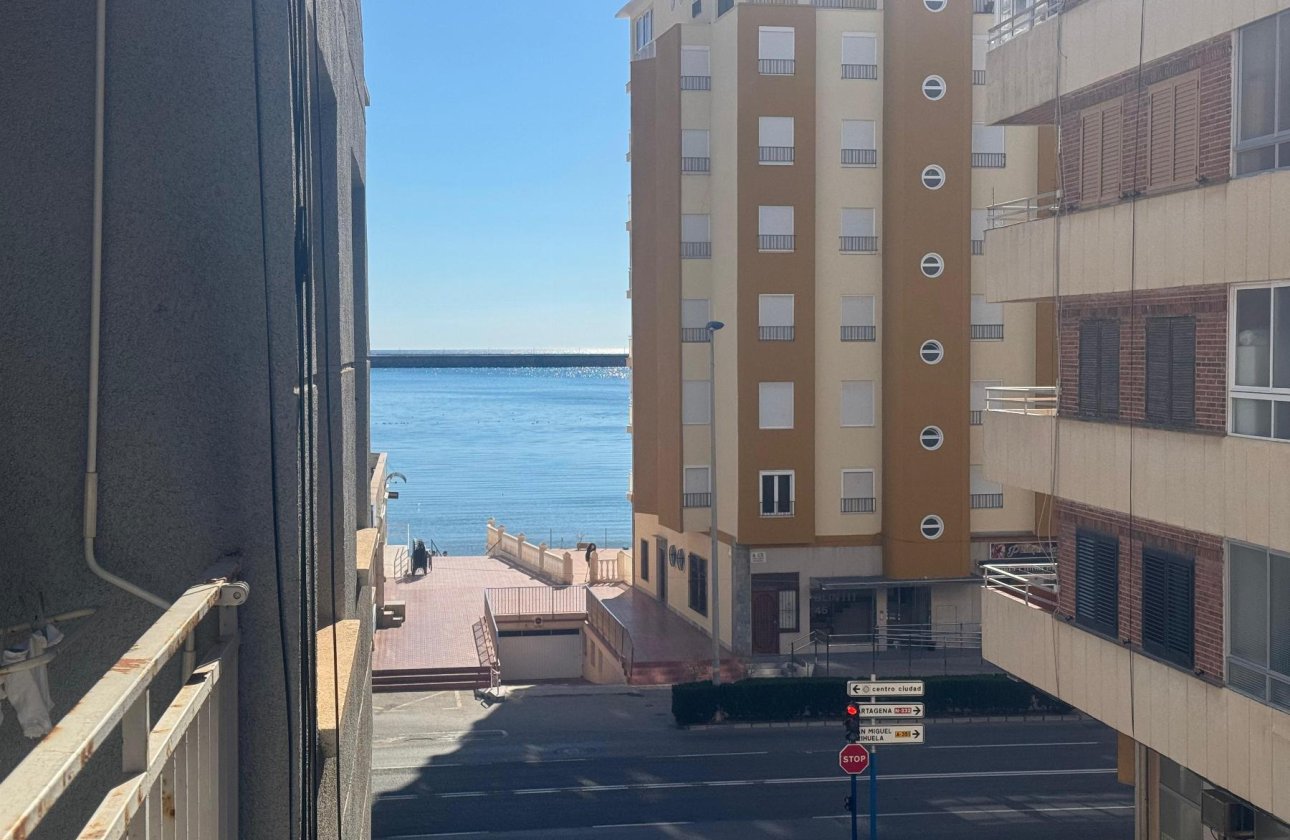 Reventa - Apartamento -
Torrevieja - Playa del Acequión