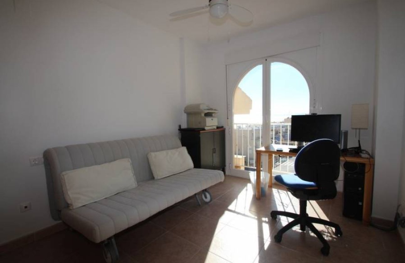 Reventa - Ático -
Orihuela Costa - Campoamor