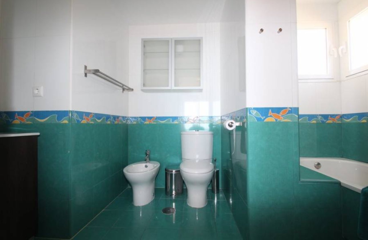 Reventa - Ático -
Orihuela Costa - Campoamor