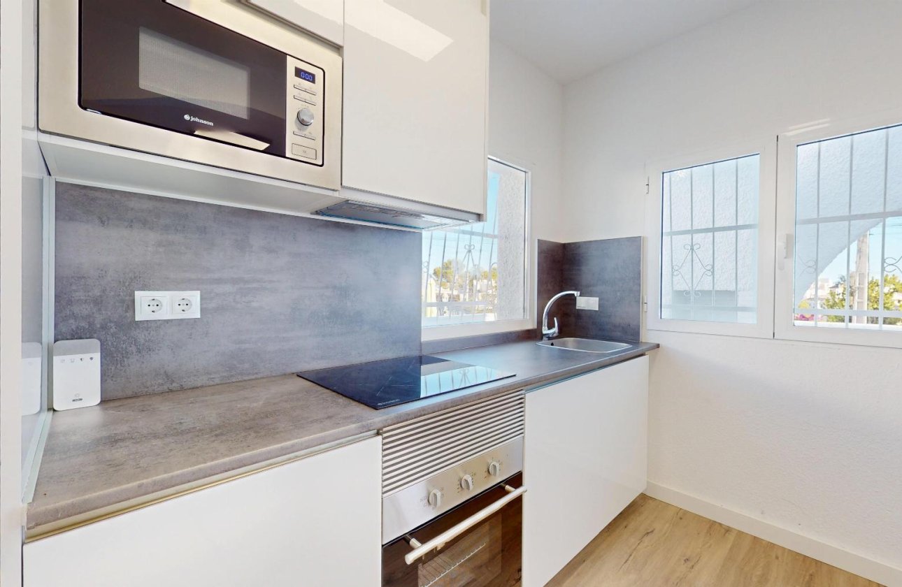 Reventa - Bungalow -
Orihuela Costa - Blue Lagoon