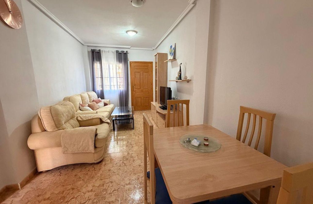Reventa - Bungalow -
Orihuela Costa - Las Filipinas