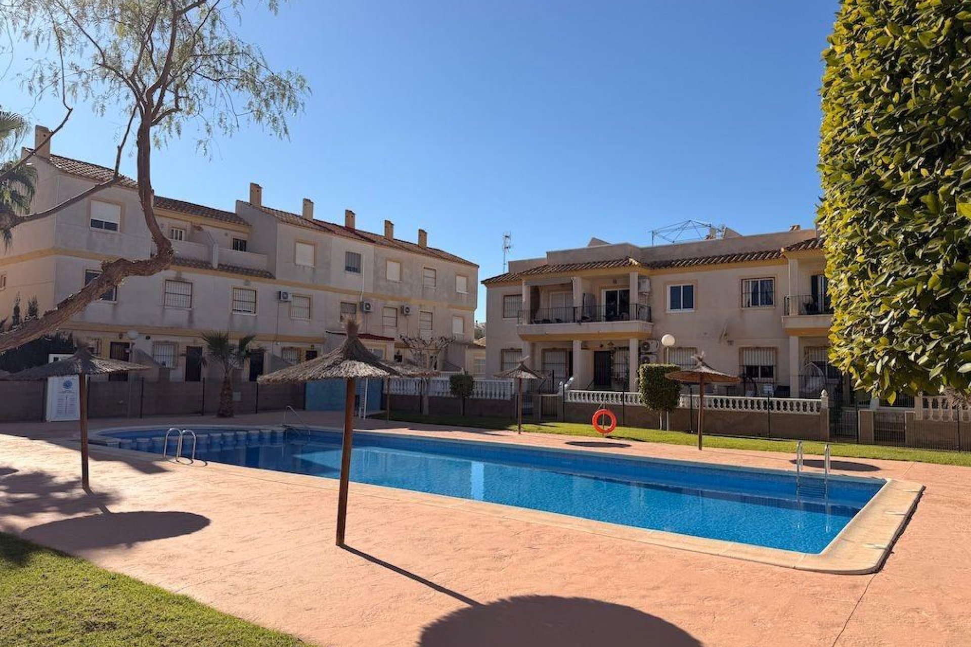 Reventa - Bungalow -
Orihuela Costa - Las Filipinas