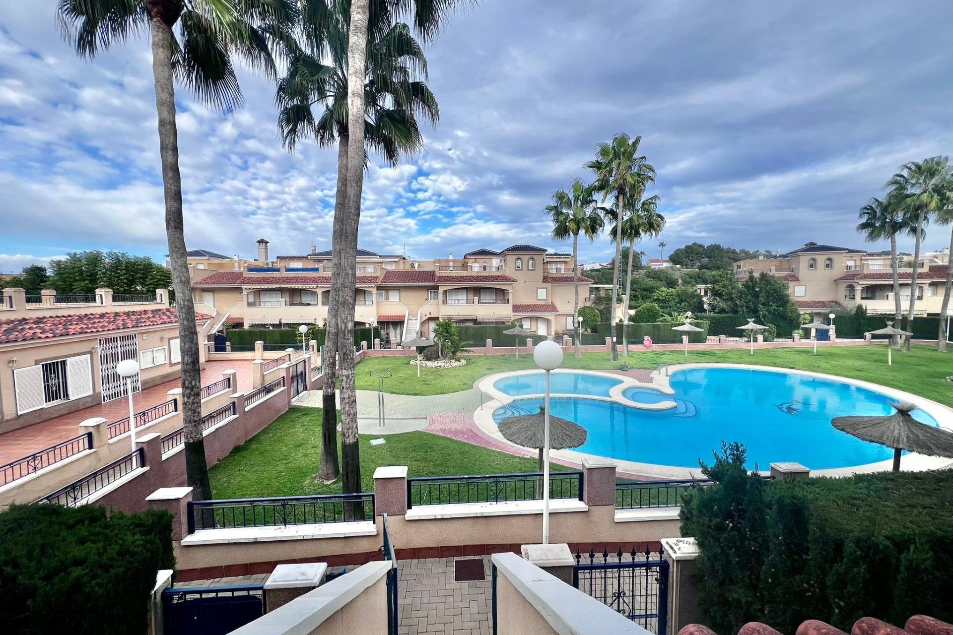 Reventa - Bungalow -
Pilar de la Horadada - RioMar