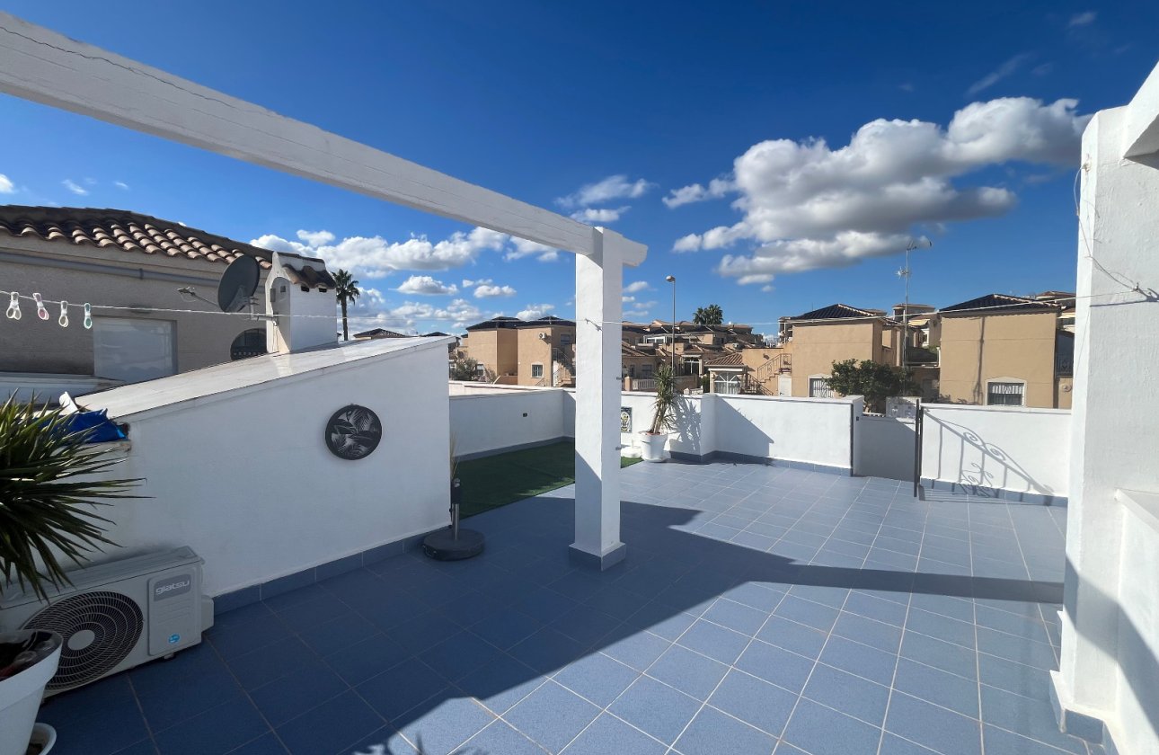 Reventa - Bungalow -
Punta Prima - Serena