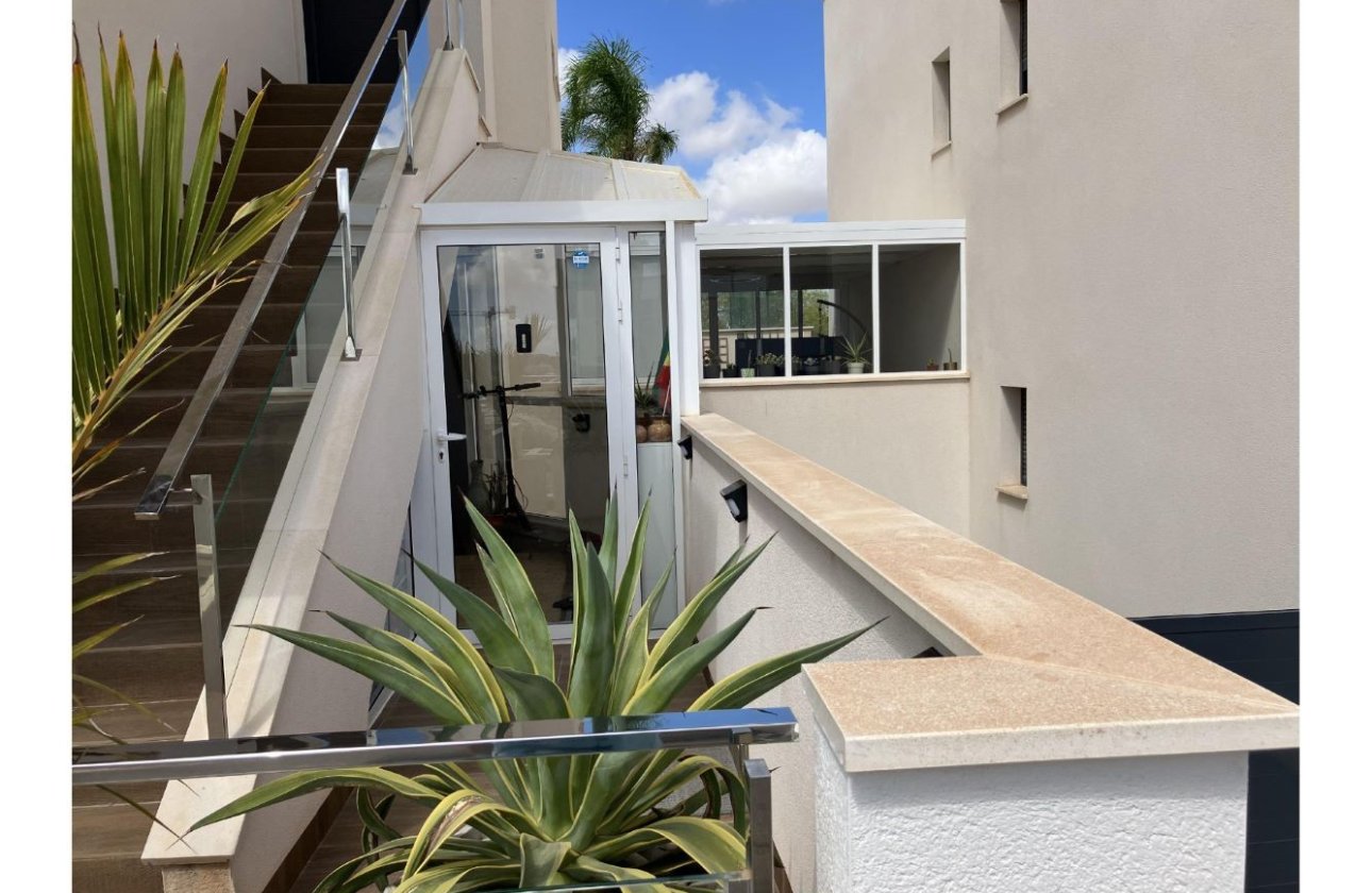 Reventa - Bungalow -
San Miguel de Salinas