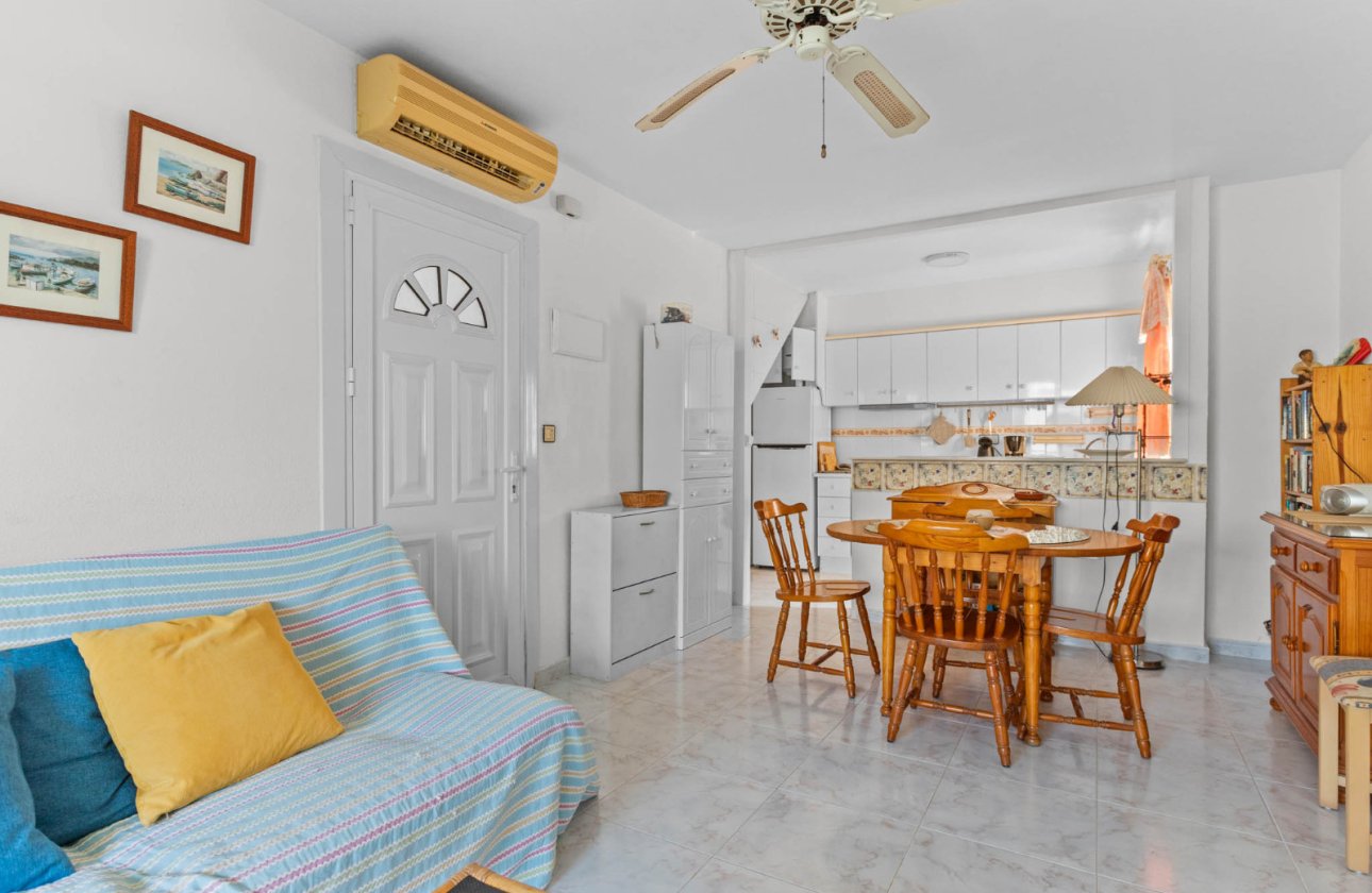 Reventa - Bungalow -
Torrevieja - El chaparral