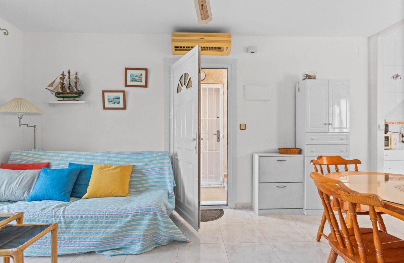 Reventa - Bungalow -
Torrevieja - El chaparral