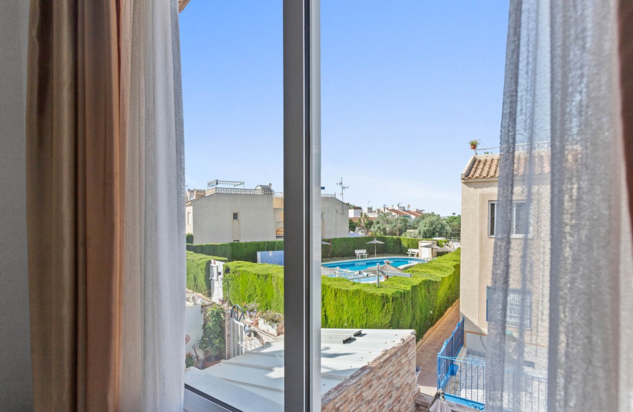 Reventa - Bungalow -
Torrevieja - El chaparral