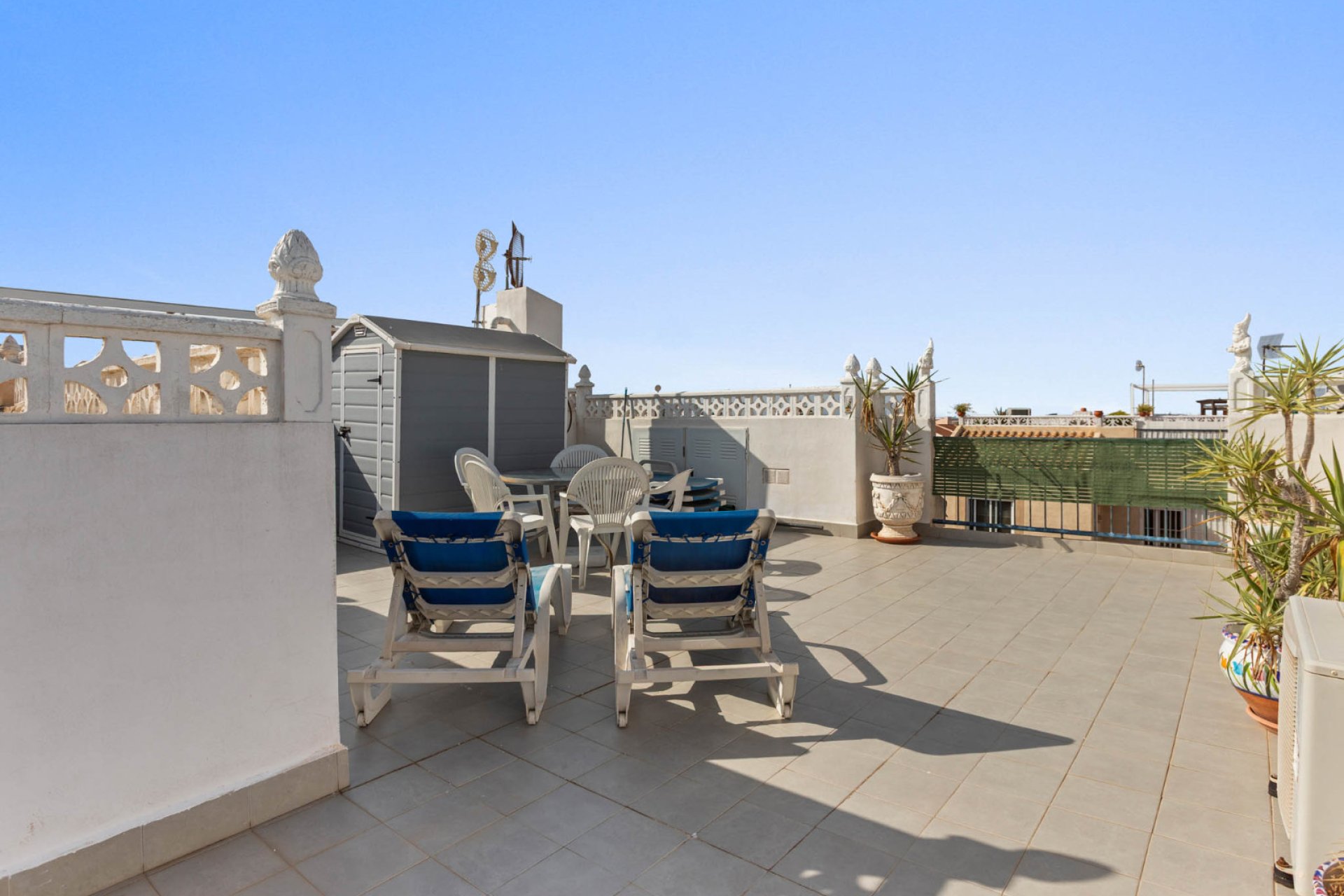 Reventa - Bungalow -
Torrevieja - El chaparral