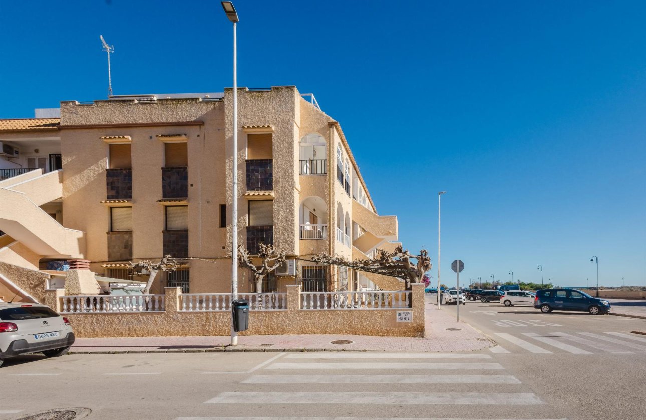 Reventa - Bungalow -
Torrevieja - PLAYA DE LA MATA