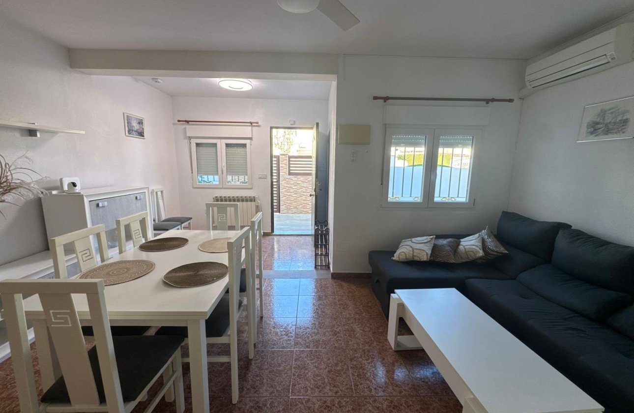 Reventa - Bungalow -
Torrevieja - TORRETAS