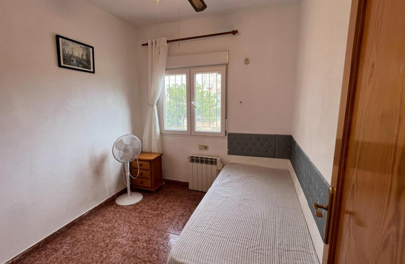 Reventa - Bungalow -
Torrevieja - TORRETAS