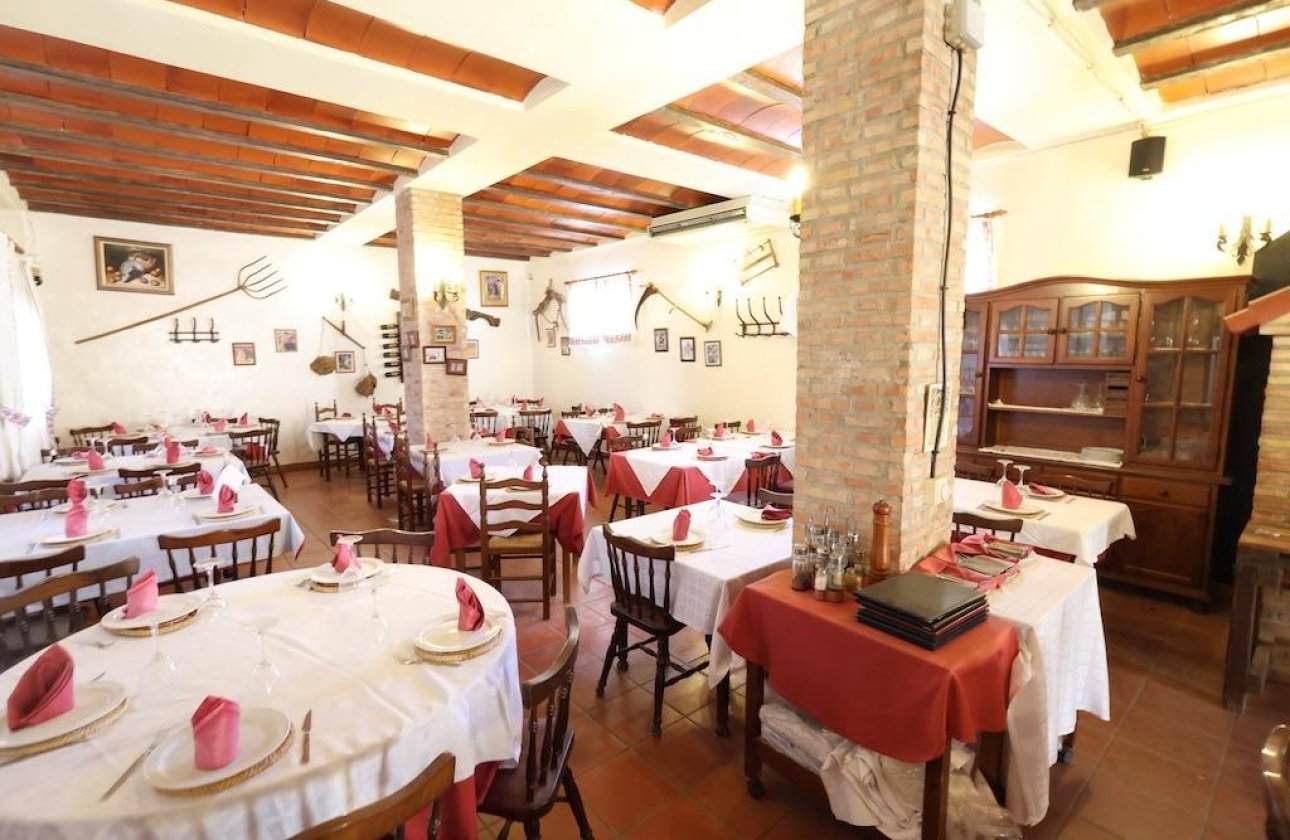 Reventa - business -
Orihuela Costa - La Zenia