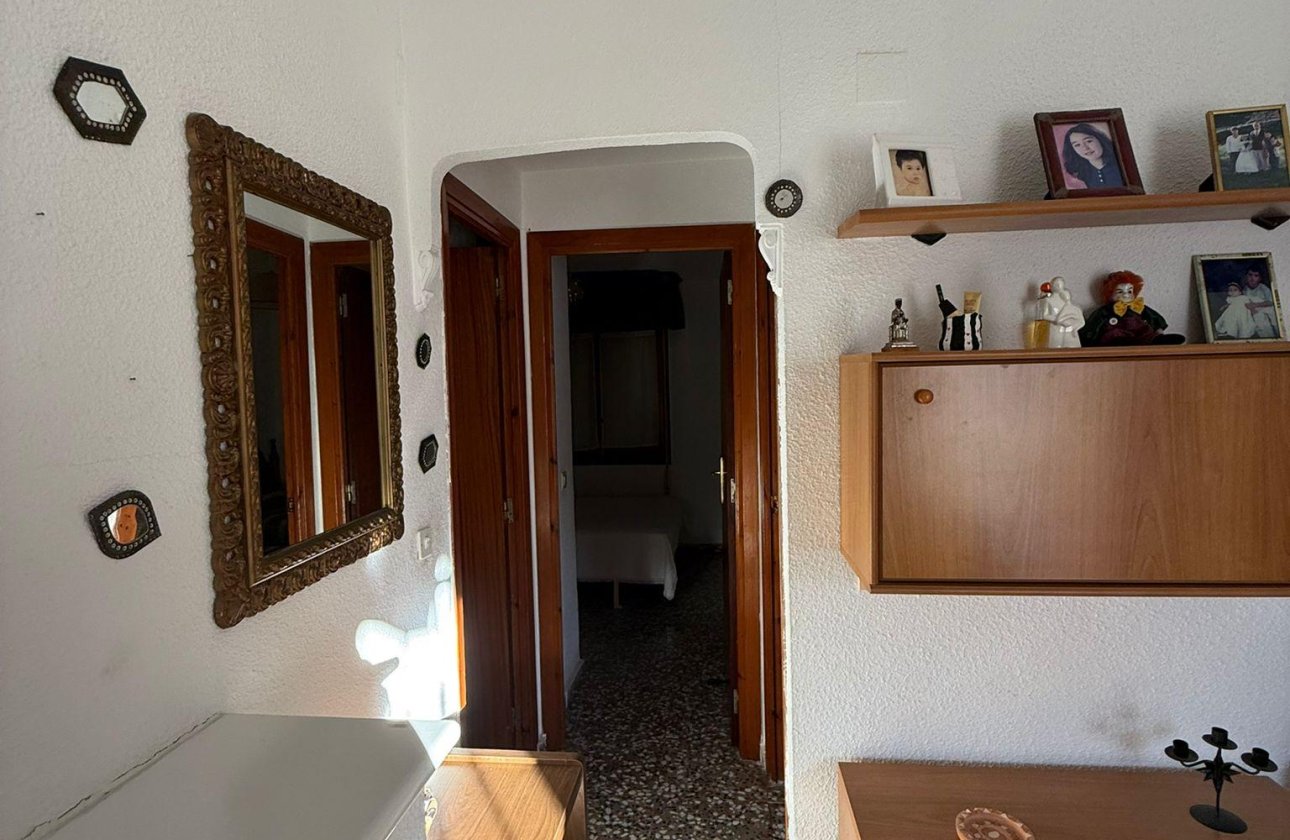 Reventa - Casa -
Torrevieja - Los Balcones