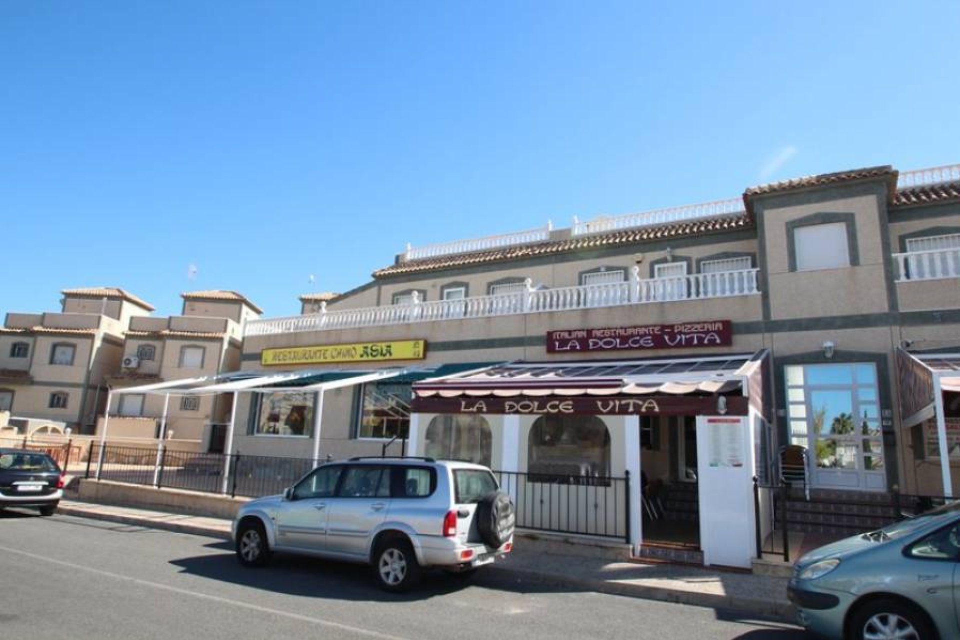 Reventa - Commercial Premises -
Orihuela Costa - Villamartín