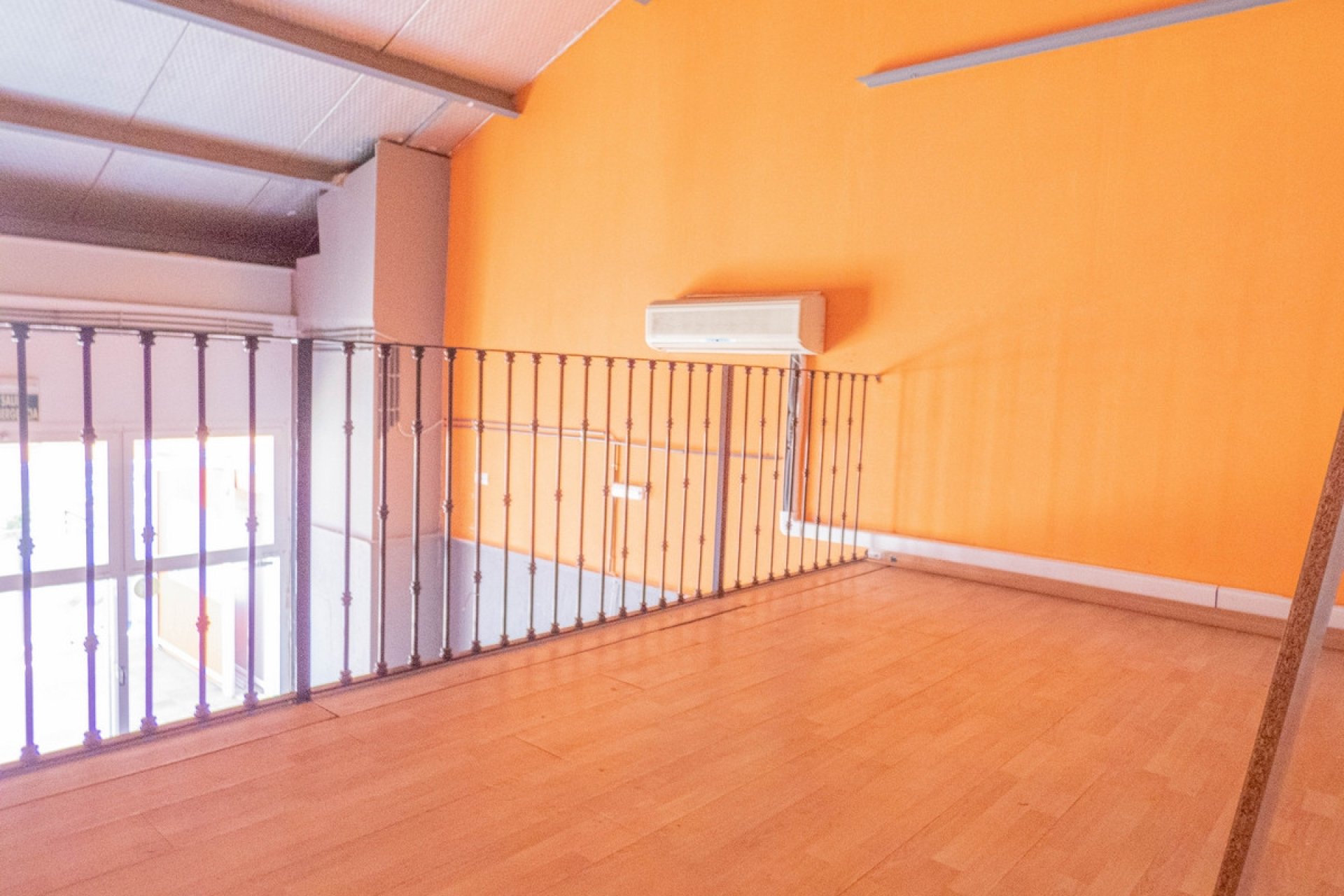 Reventa - Commercial property -
Algorfa - Algorfa Centro