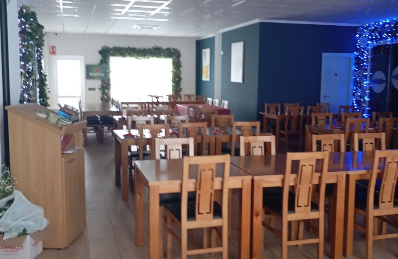 Reventa - Commercial property -
Algorfa - Algorfa Centro