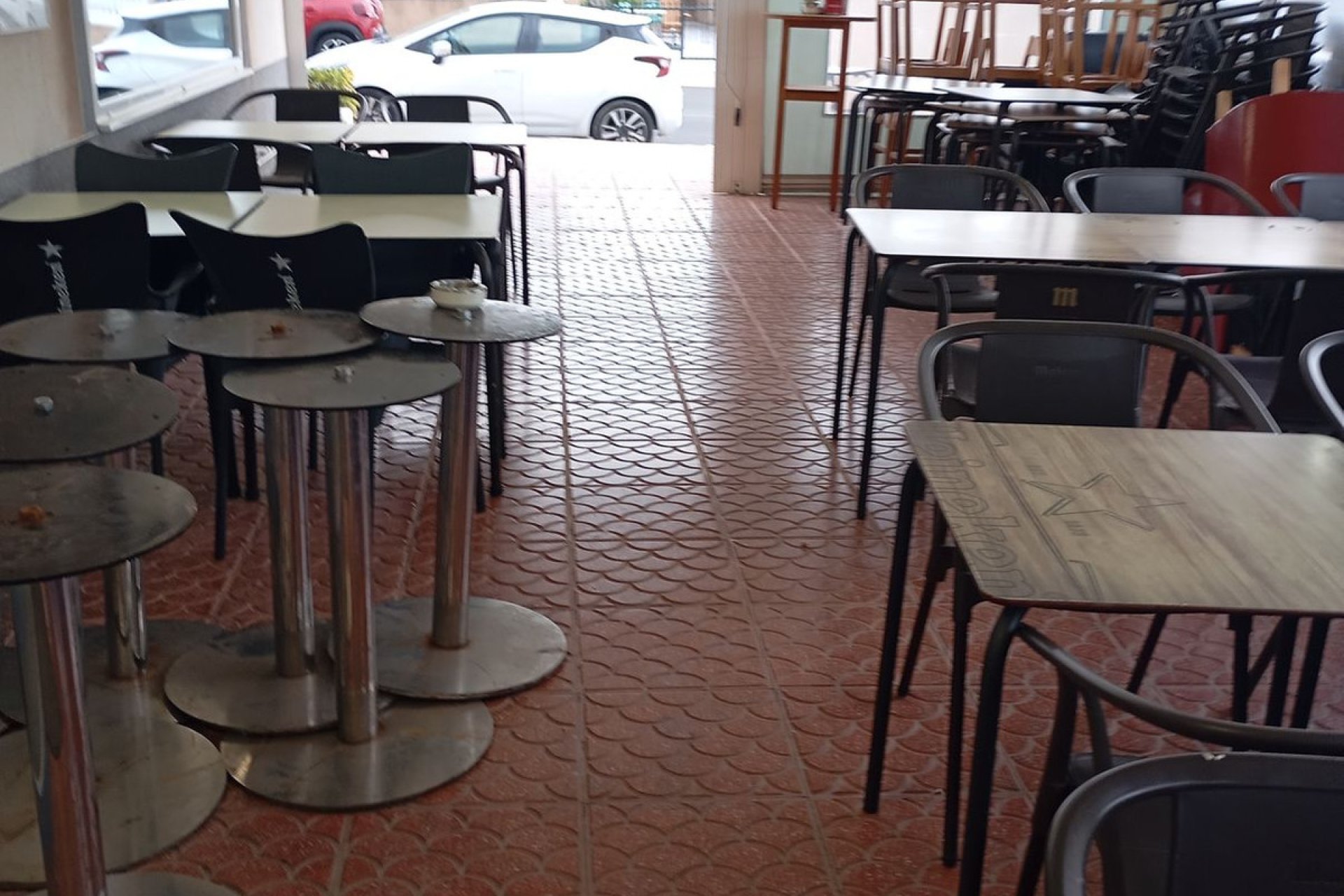 Reventa - Commercial property -
Algorfa - Algorfa Centro