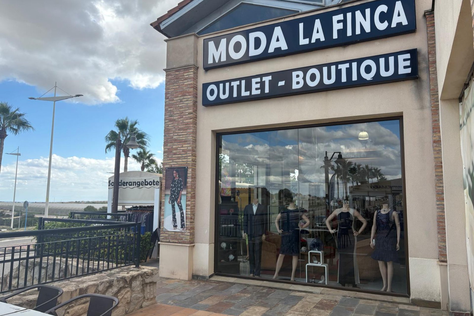 Reventa - Commercial property -
Algorfa - La Finca Golf