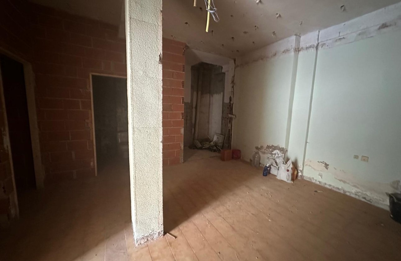 Reventa - Commercial property -
Alicante - Alicante Centro