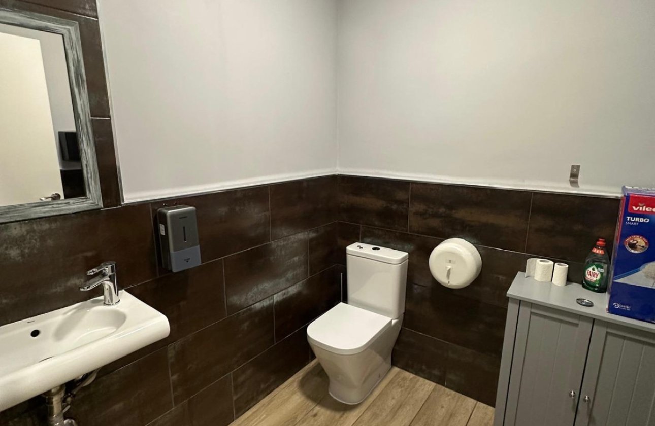 Reventa - Commercial property -
Alicante - Alicante Centro