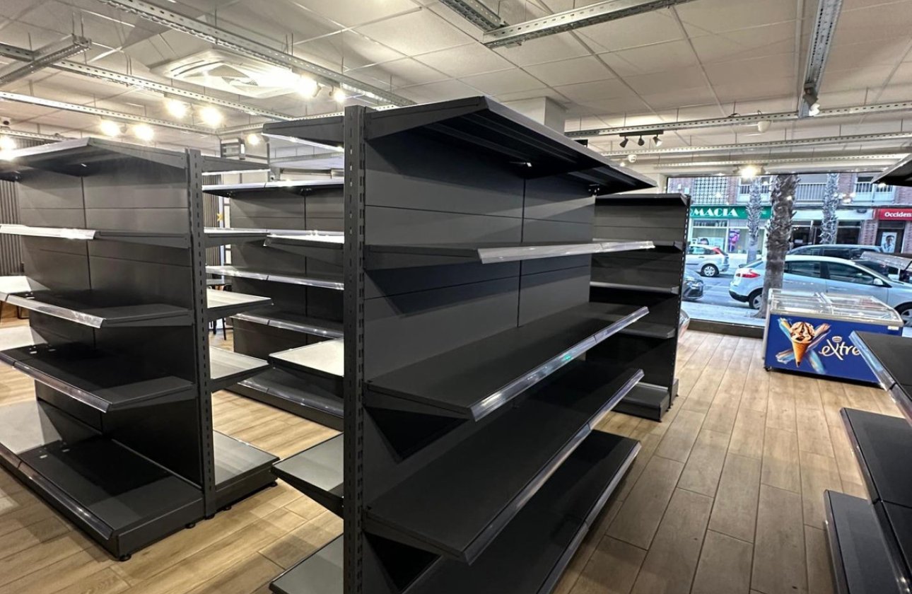 Reventa - Commercial property -
Alicante - Alicante Centro