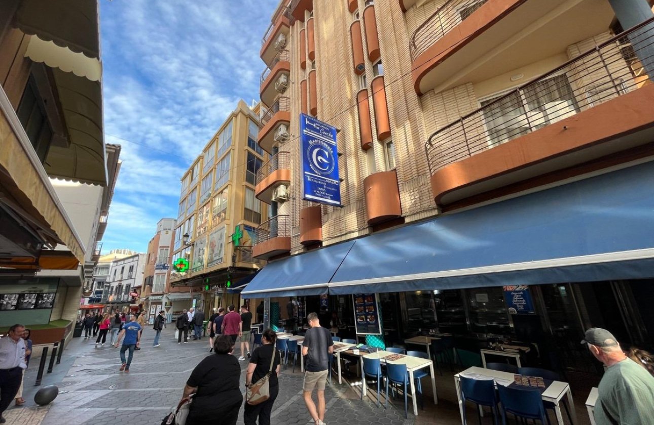 Reventa - Commercial property -
Benidorm - Benidorm Centro