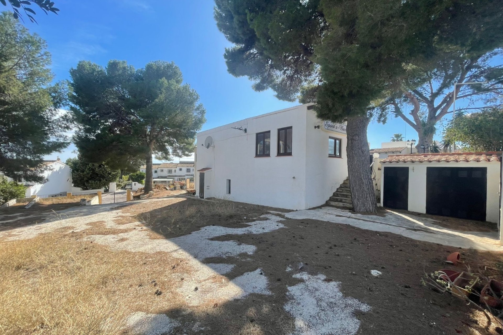 Reventa - Commercial property -
Benissa - Benissa Centro