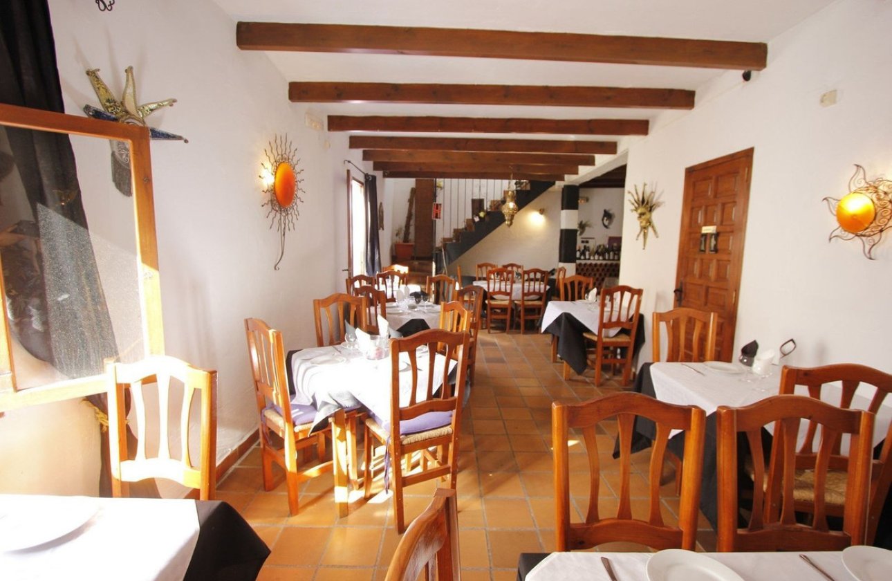 Reventa - Commercial property -
Calpe - Calpe Centro