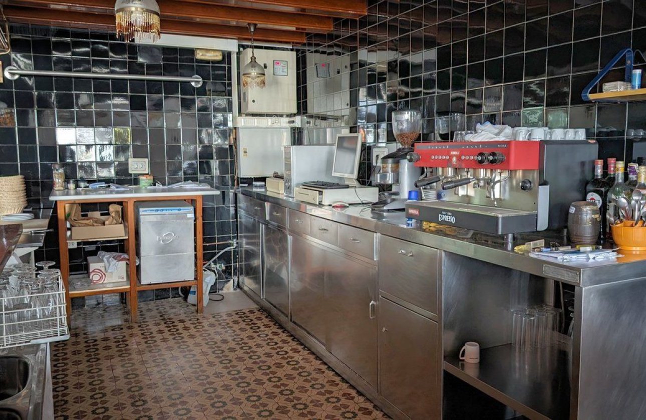 Reventa - Commercial property -
Calpe - Calpe Centro