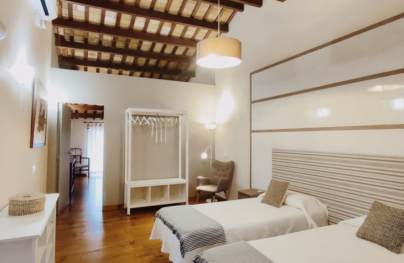 Reventa - Commercial property -
Jávea - Xàbia - Jávea - Xàbia Centro