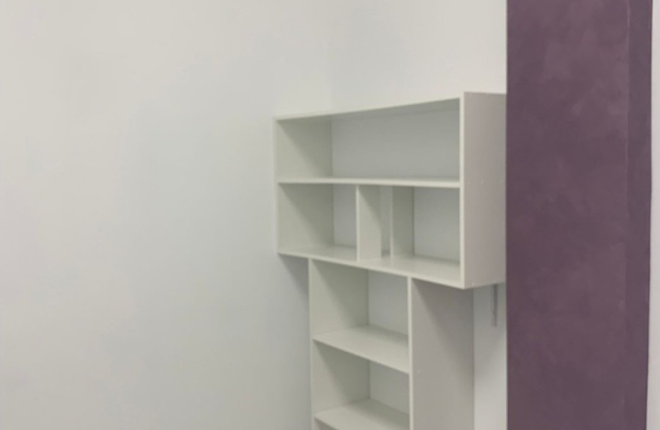 Reventa - Commercial property -
Orihuela - La Zenia