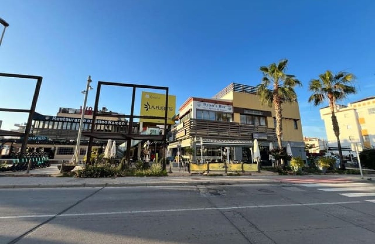 Reventa - Commercial property -
Orihuela - Orihuela Costa
