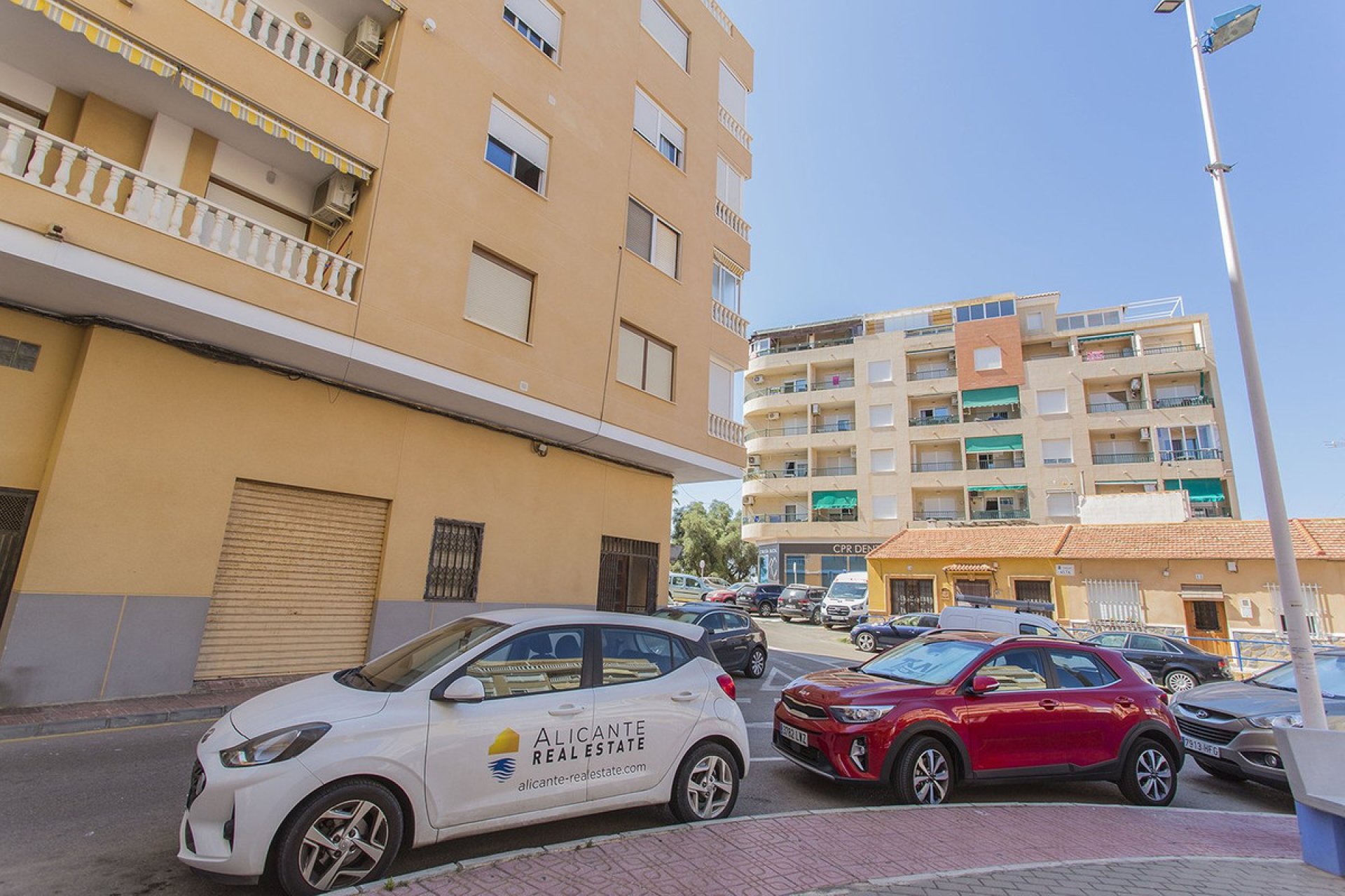 Reventa - Commercial property -
Torrevieja - La Mata