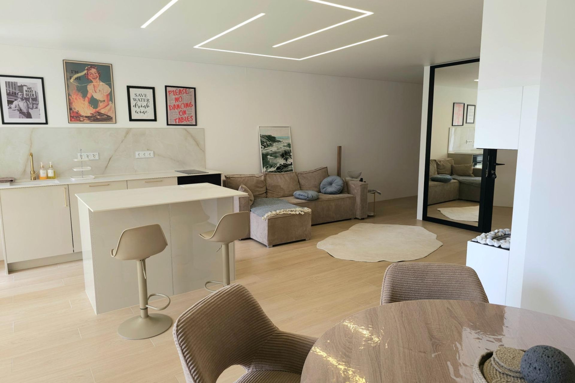 Reventa - Commercial property -
Torrevieja - Torrevieja Centro