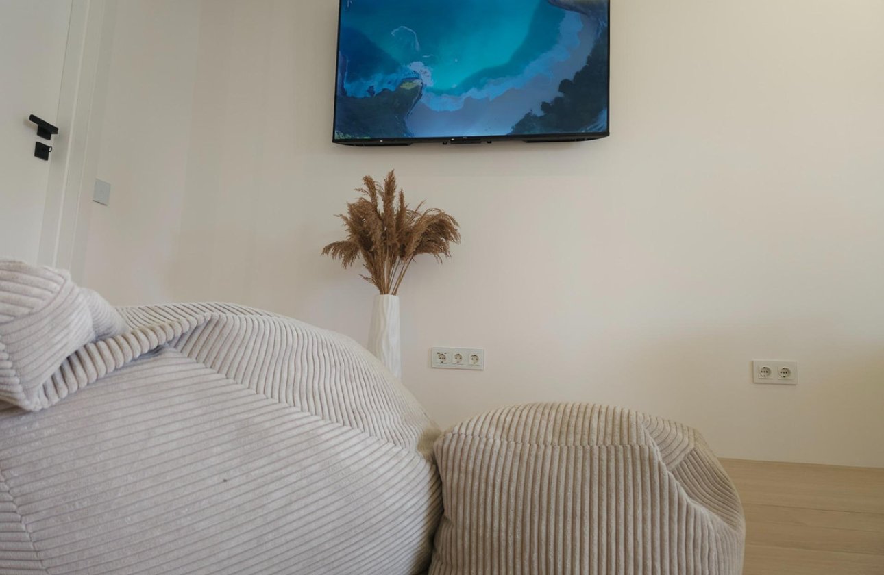 Reventa - Commercial property -
Torrevieja - Torrevieja Centro