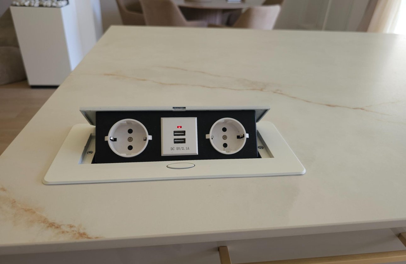 Reventa - Commercial property -
Torrevieja - Torrevieja Centro