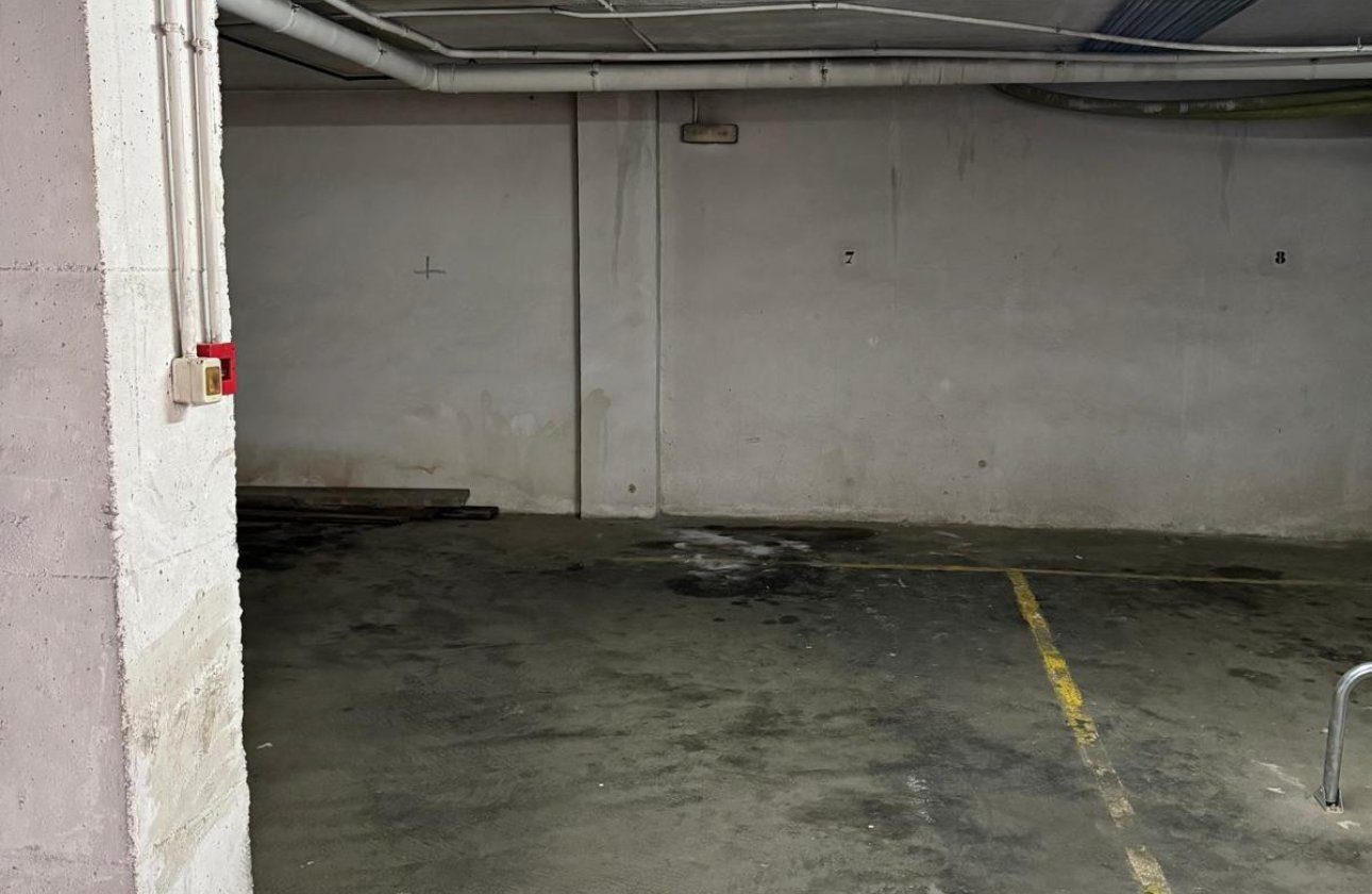 Reventa - Commercial property -
Torrevieja - Torrevieja Centro