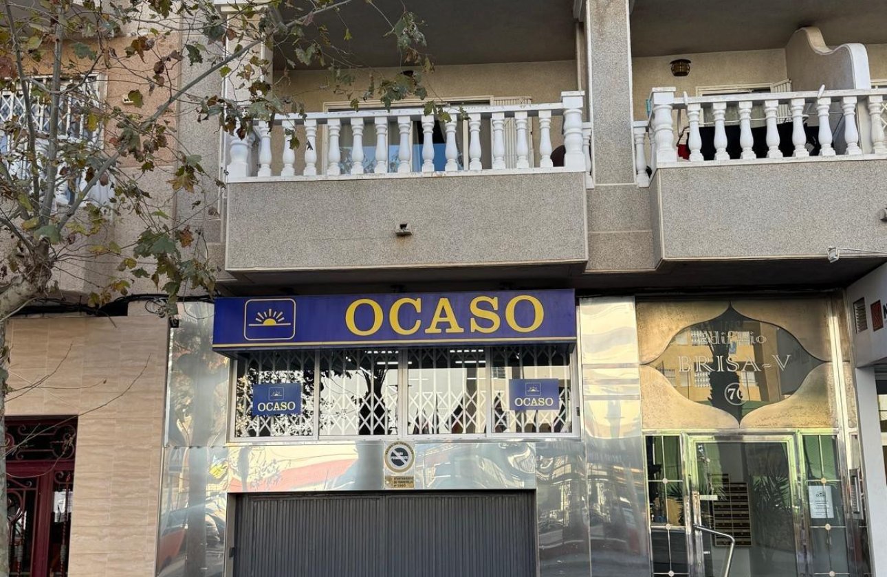Reventa - Commercial property -
Torrevieja - Torrevieja Centro