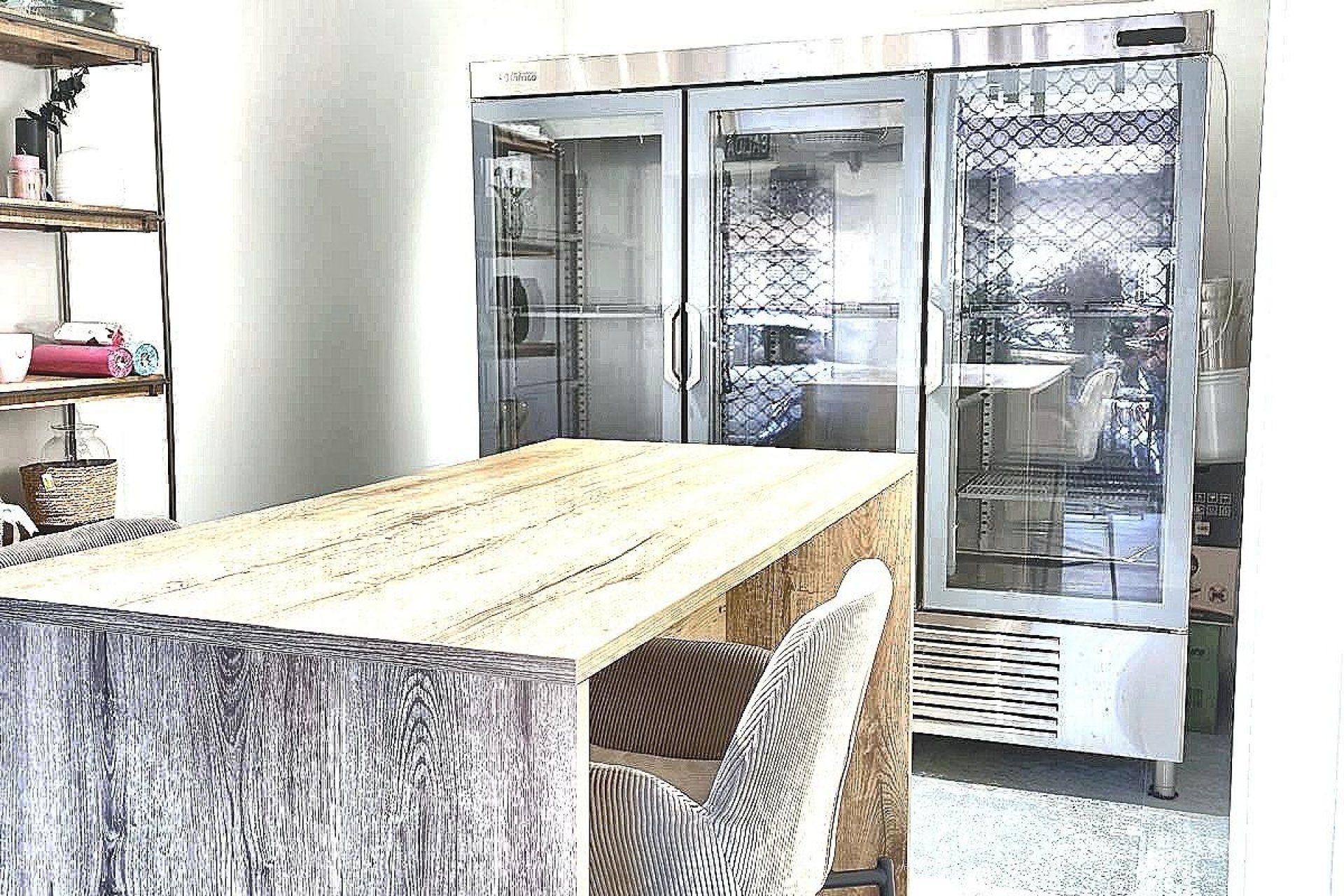 Reventa - Commercial property -
Torrevieja - Torrevieja Centro