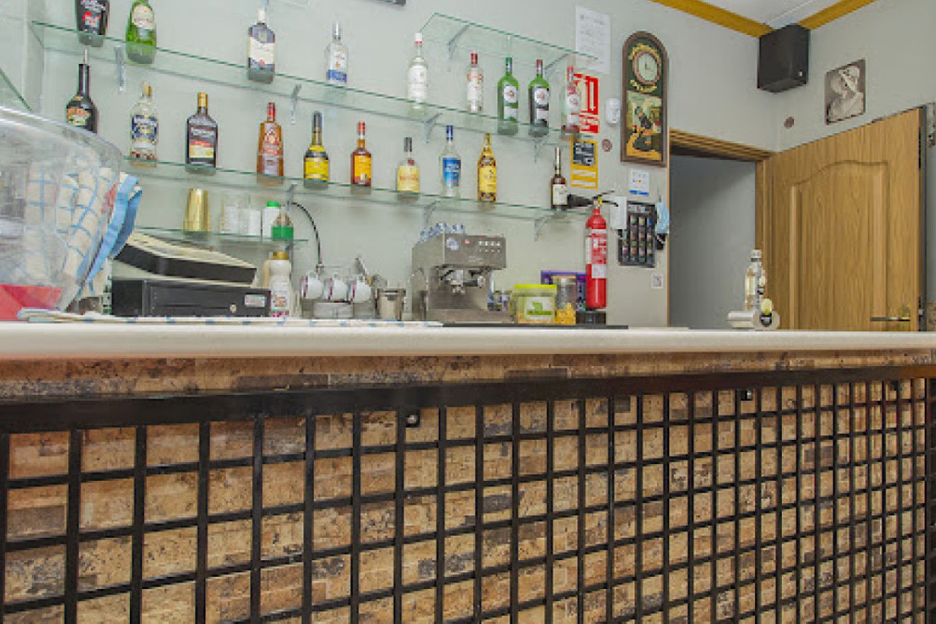 Reventa - Commercial property -
Torrevieja - Torrevieja Centro