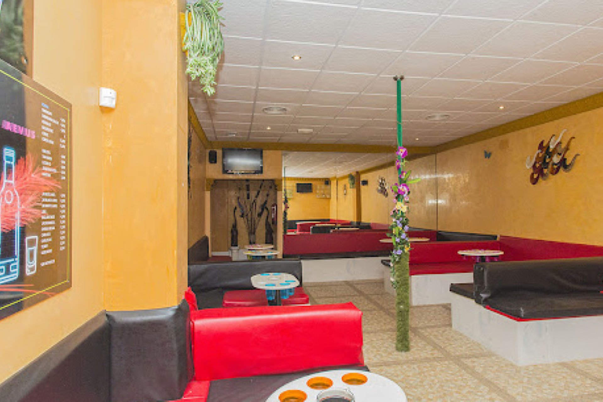 Reventa - Commercial property -
Torrevieja - Torrevieja Centro